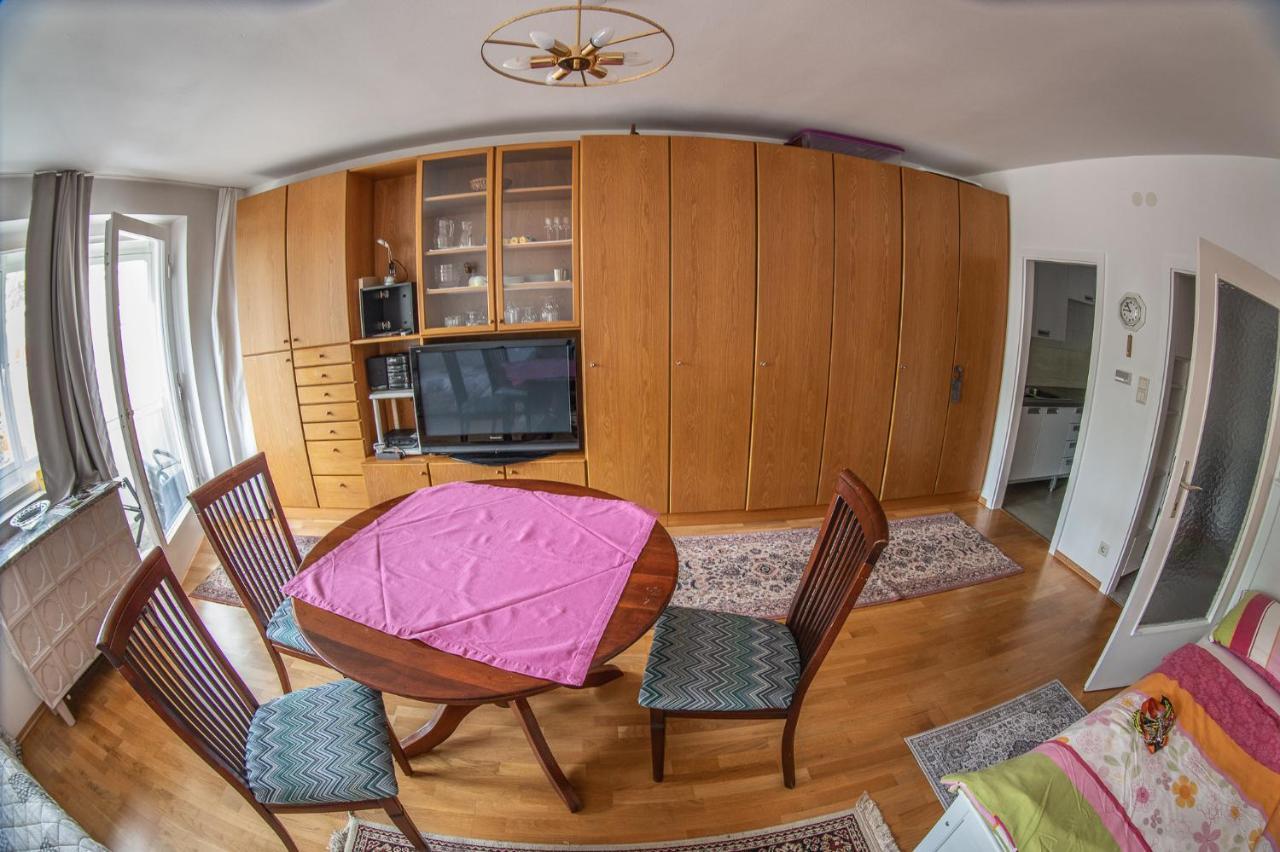 Apartment กราซ ภายนอก รูปภาพ